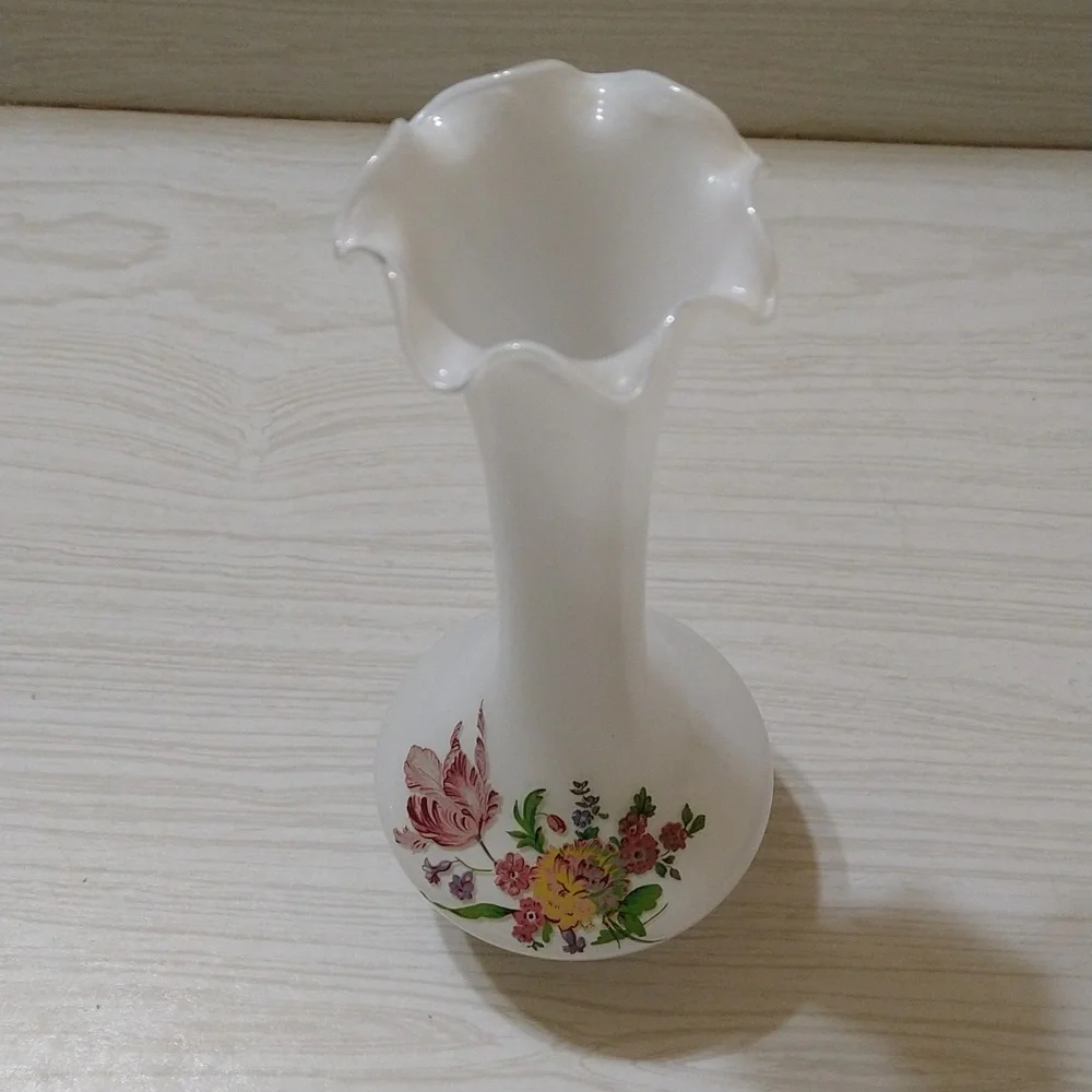 Vintage Fenton Floral Ribbon Top Vase